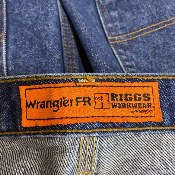 Wrangler Men’s FRC Flame Resistant Relaxed Fit FR3W050 Jeans 38/36 - Picture 5 of 8